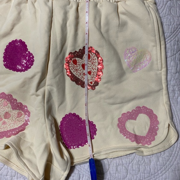 Queen Of Sparkles Heart Patterned Cream Women’s Shorts - Picture 9 of 13